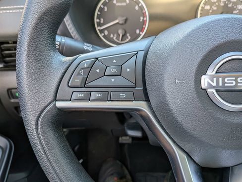 Used 2024 Nissan Sentra SV FWD image 19