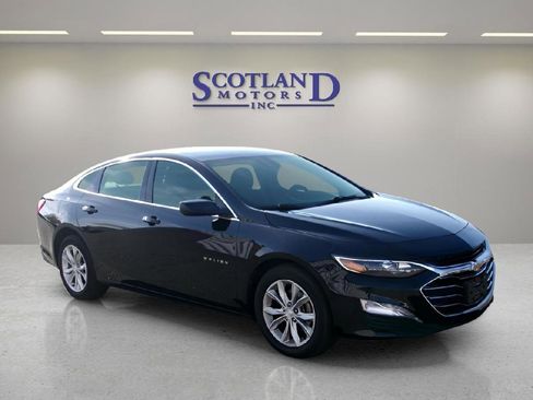 Used 2025 Chevrolet Malibu LT FWD image 4