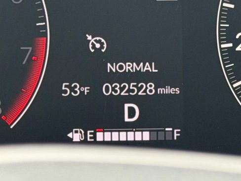 Certified 2023 Honda HR-V LX image 27