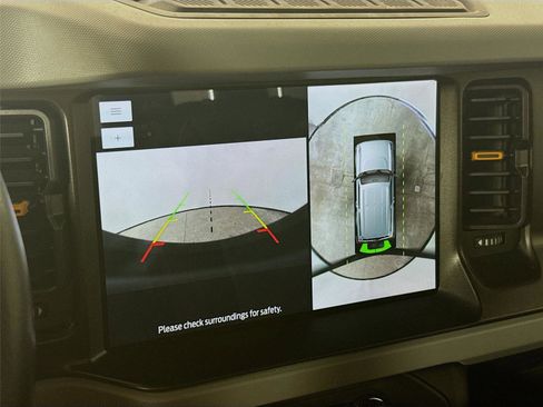 Used 2023 Ford Bronco Badlands AWD/4WD image 11