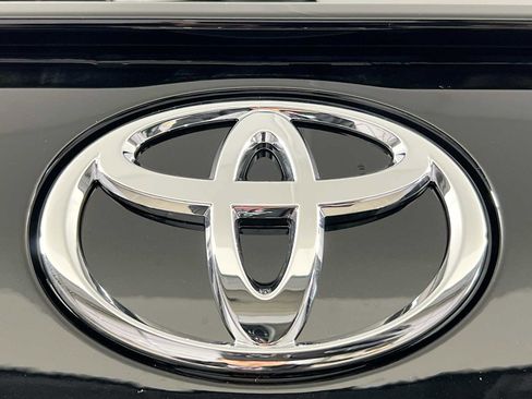 New 2025 Toyota RAV4 LE image 19