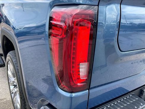 Used 2024 GMC Sierra 1500 Denali RWD image 20
