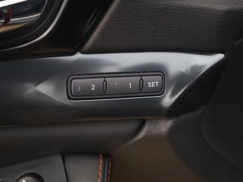 Used 2019 Nissan Maxima SR w/ Premium Package FWD image 15