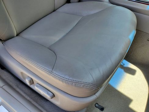 Used 2004 Lexus ES 330 FWD image 39