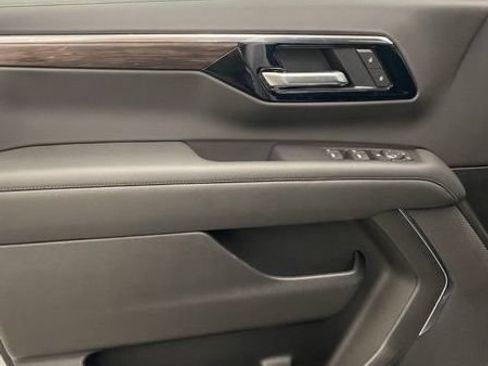 New 2026 Chevrolet Suburban LS AWD/4WD image 30