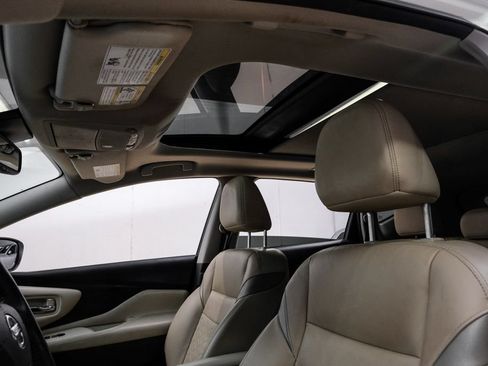 Used 2021 Nissan Murano Platinum w/ Cargo Package FWD image 5