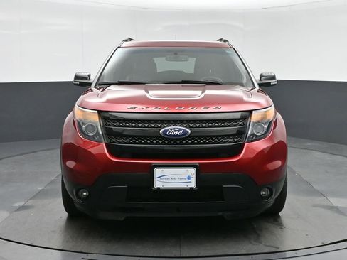 Used 2015 Ford Explorer Sport w/ Equipment Group 401A image 2