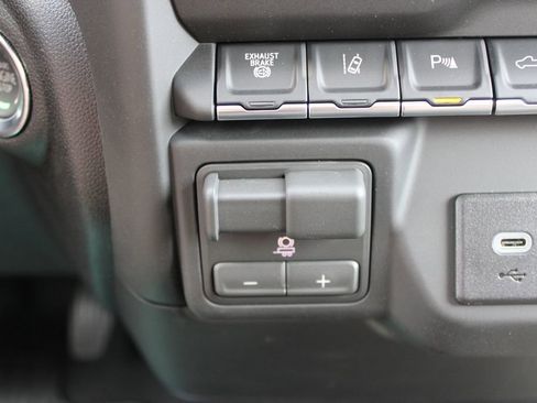 New 2026 Chevrolet Silverado 2500 Custom w/ Custom Value Package AWD/4WD image 41