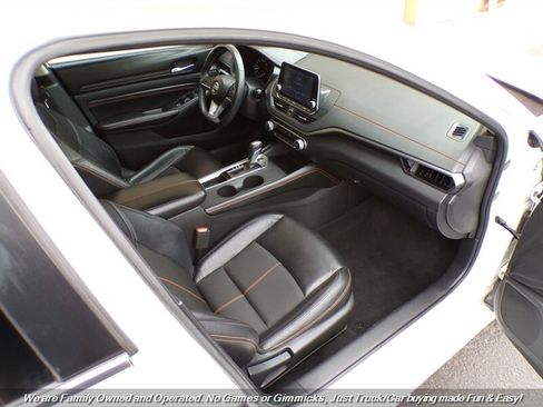 Used 2021 Nissan Altima 2.5 SR FWD image 29