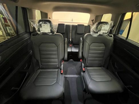 New 2026 Volkswagen Atlas SEL AWD/4WD image 25