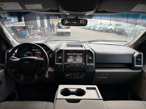 Used 2015 Ford F150 XLT w/ Equipment Group 301A Mid image 33