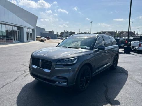 Used 2021 Lincoln Aviator Reserve w/ Equipment Group 208A RWD image 2
