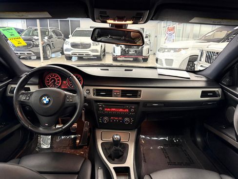 Used 2013 BMW 335i Coupe w/ M Sport Pkg image 12