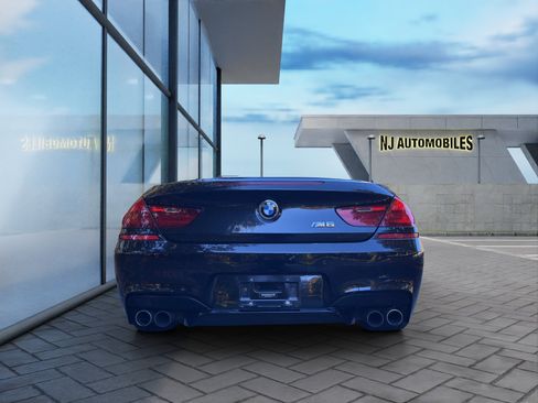 Used 2013 BMW M6 Convertible image 6