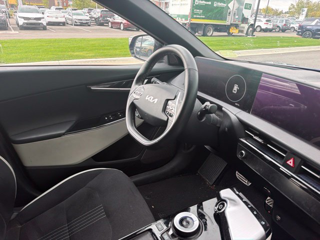 Used 2022 Kia EV6 GT-Line w/ GT-Line Suede Seat Package AWD/4WD image 14