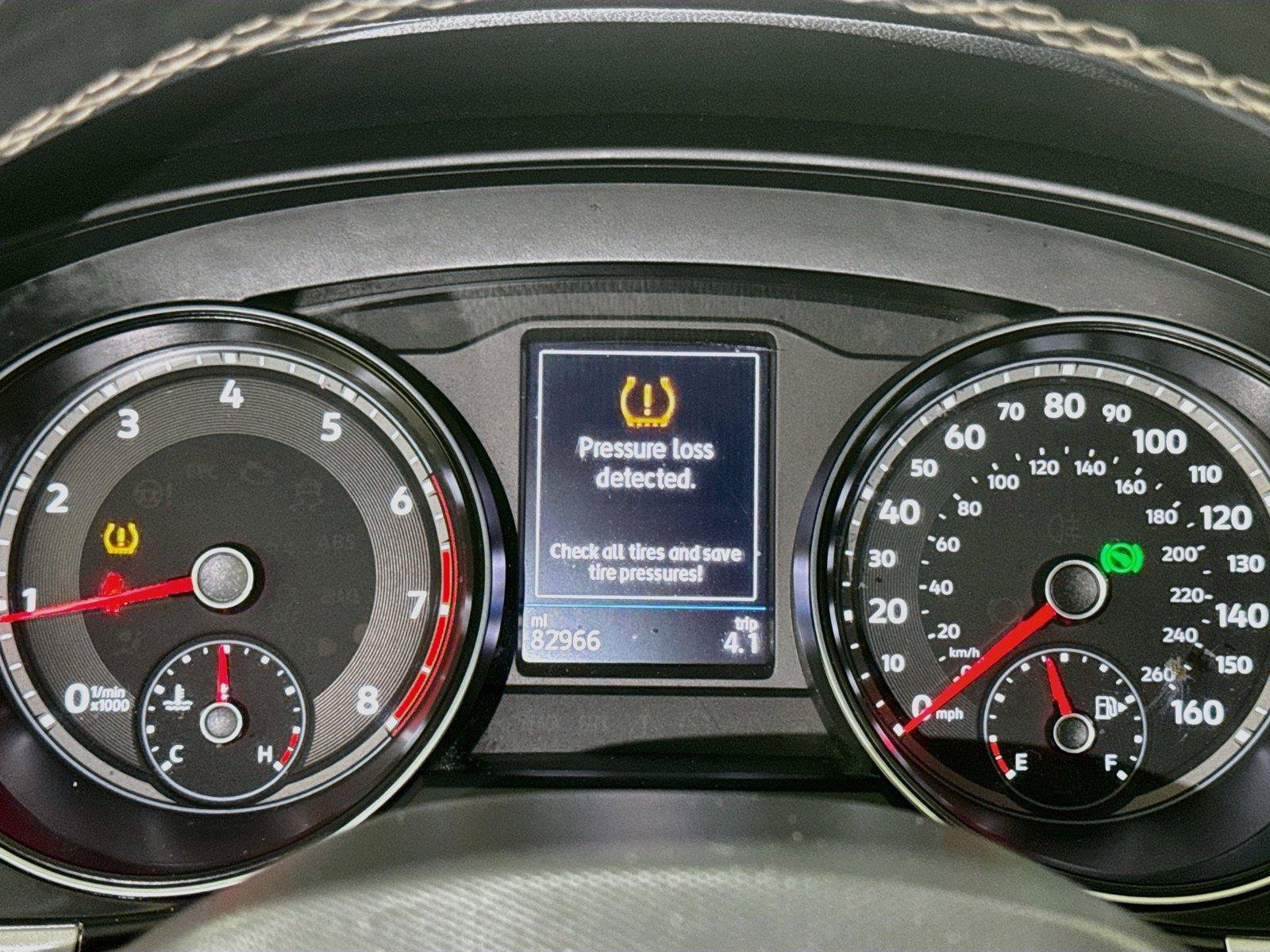 Used 2021 Volkswagen Atlas SE FWD image 10