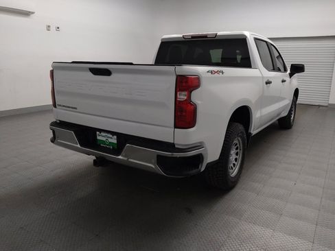 Used 2021 Chevrolet Silverado 1500 W/T w/ WT Value Package AWD/4WD image 9