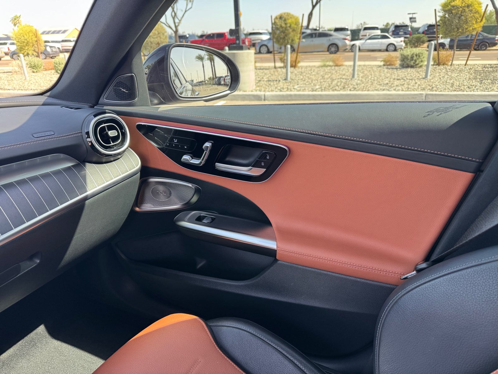 Used 2024 Mercedes-Benz C 300 4MATIC Sedan image 16