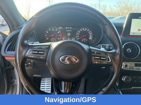Used 2021 Kia Stinger GT2 AWD/4WD image 13