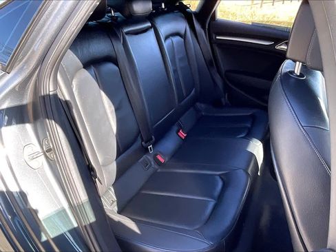 Used 2019 Audi A3 2.0T Premium image 17