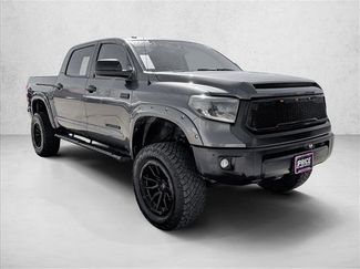 Used 2017 Toyota Tundra Limited w/ Limited Premium Package video 3