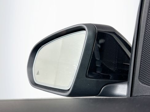 Used 2022 Mercedes-Benz GLC 300 4MATIC w/ Premium Package Lite image 16