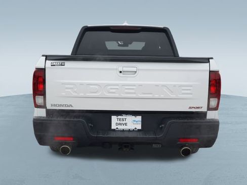 Used 2025 Honda Ridgeline Sport+ image 7