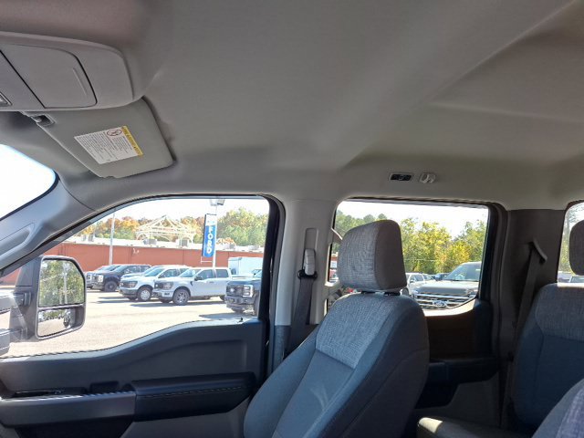 Used 2025 Ford F250 XLT AWD/4WD image 14