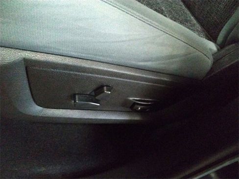 Used 2019 RAM 1500 Big Horn image 28