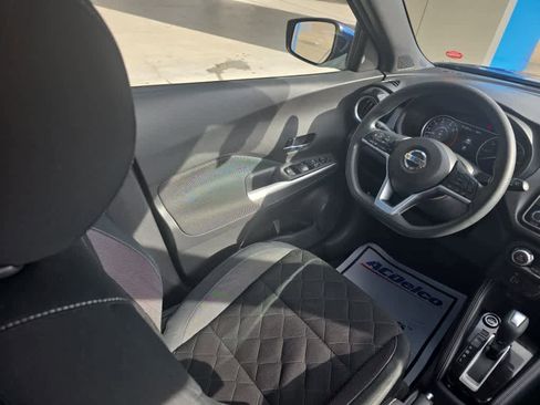 Used 2020 Nissan Kicks SV image 13