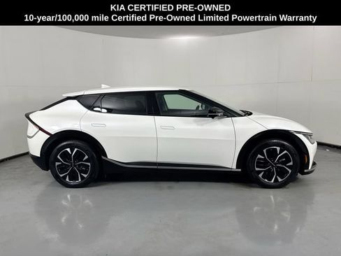 Certified 2024 Kia EV6 Wind w/ Wind Technology Package AWD/4WD image 34