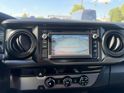 Used 2017 Toyota Tacoma SR w/ SR Convenience Package RWD image 20