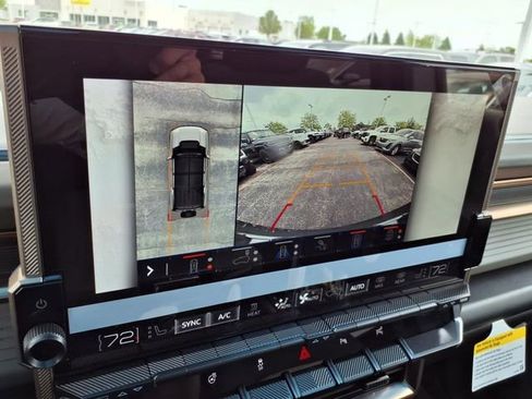 New 2025 GMC Hummer EV 3X image 32