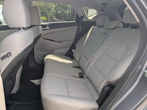 Used 2019 Hyundai Tucson SE FWD image 13