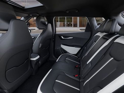 New 2025 Kia EV6 GT-Line image 18