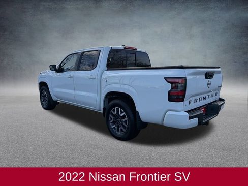 Used 2022 Nissan Frontier SV image 3