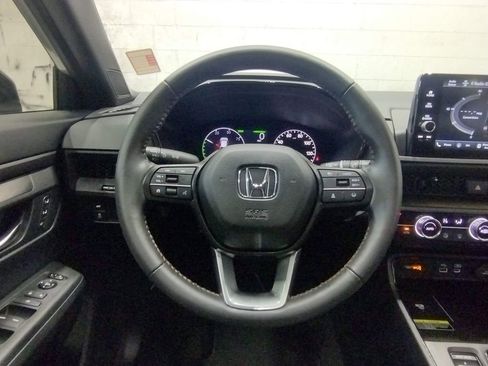 Used 2025 Honda CR-V Sport-L image 38
