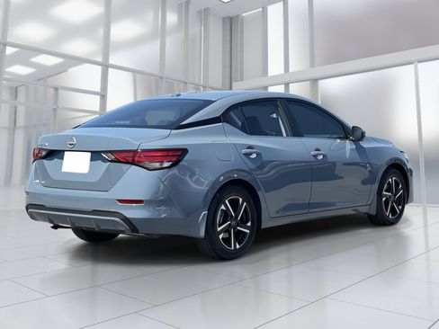 New 2025 Nissan Sentra SV image 4
