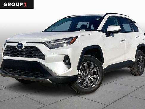 Used 2023 Toyota RAV4 Limited image 1