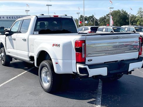 New 2026 Ford F350 Platinum w/ Platinum Plus Package image 3