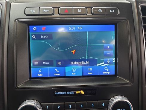 Used 2021 Ford Expedition Limited image 24