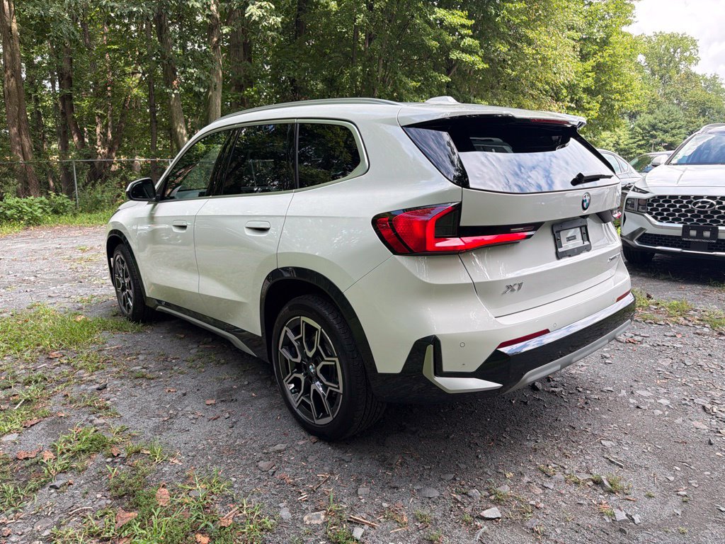 Used 2026 BMW X1 xDrive28i w/ Convenience Package AWD/4WD image 4