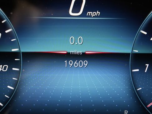 Certified 2023 Mercedes-Benz GLE 450 4MATIC image 18