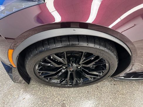 Used 2017 Chevrolet Corvette Z06 w/ Z07 Performance Package image 30