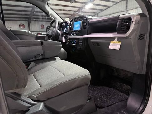 Used 2023 Ford F150 XL RWD image 10