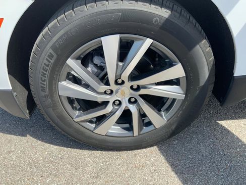 Used 2024 Chevrolet Equinox Premier w/ LPO, Floor Liner Package image 12