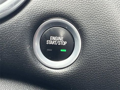 Used 2016 Chevrolet Malibu Hybrid w/ Leather Package image 32