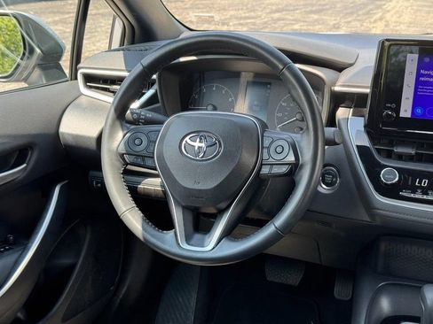 Used 2025 Toyota Corolla SE FWD image 17