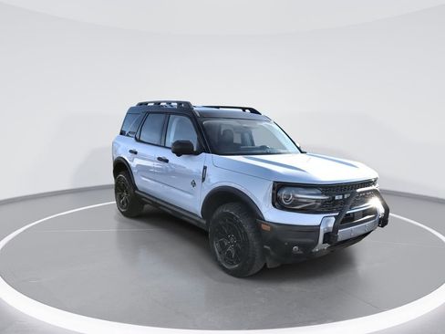 New 2025 Ford Bronco Sport Outer Banks w/ Sasquatch Outer Banks Package image 2
