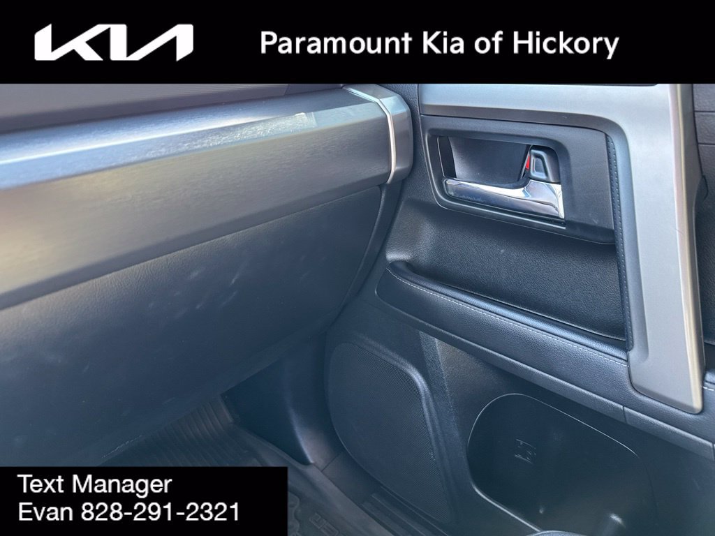 Used 2023 Toyota 4Runner SR5 Premium w/ Moonroof Package AWD/4WD image 29